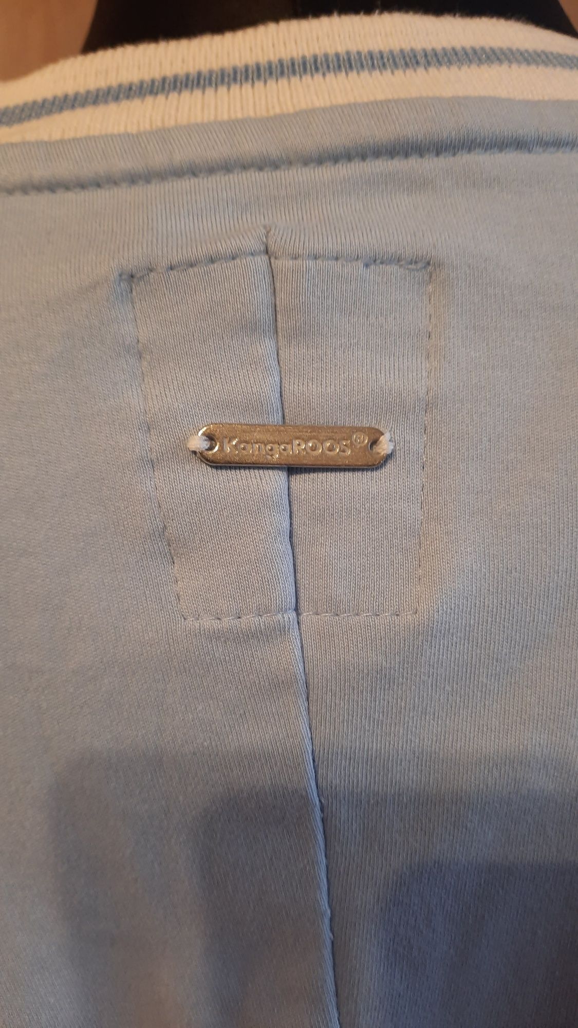 Bluza KangaRoos rozm.L- XL