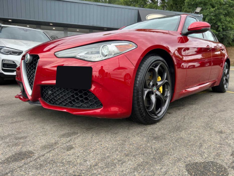 Alfa Romeo Giulia Ti Sport Carbon      2019