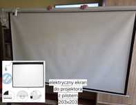 Ekran do projektora elektryczny 203x203cm