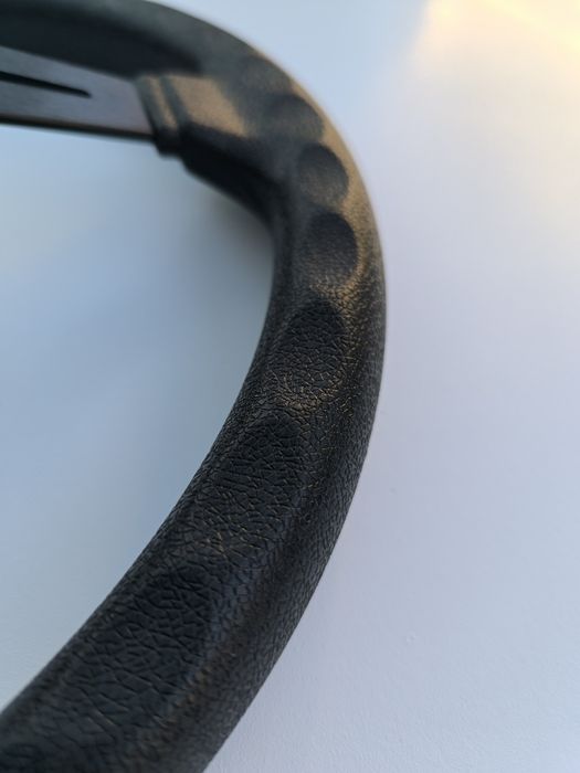 Спортивне кермо Nardi