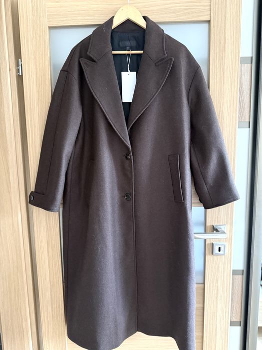 Czekoladowy wełniany plaszcz zara oversize