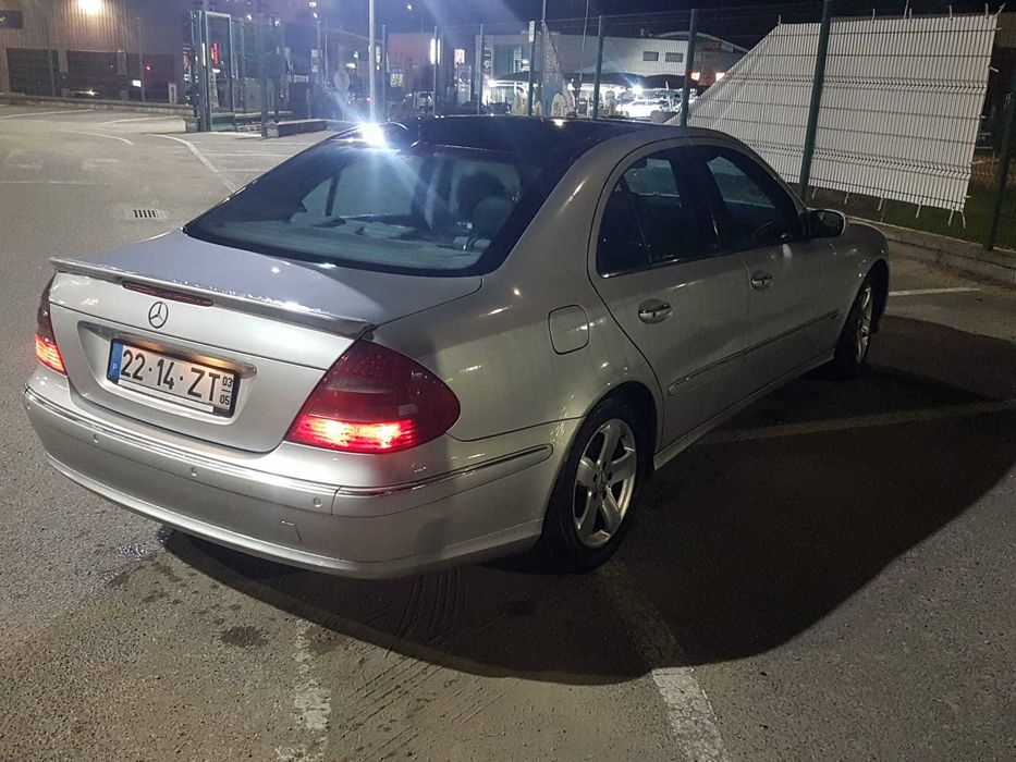 Mercedes E 220CDI - 2003