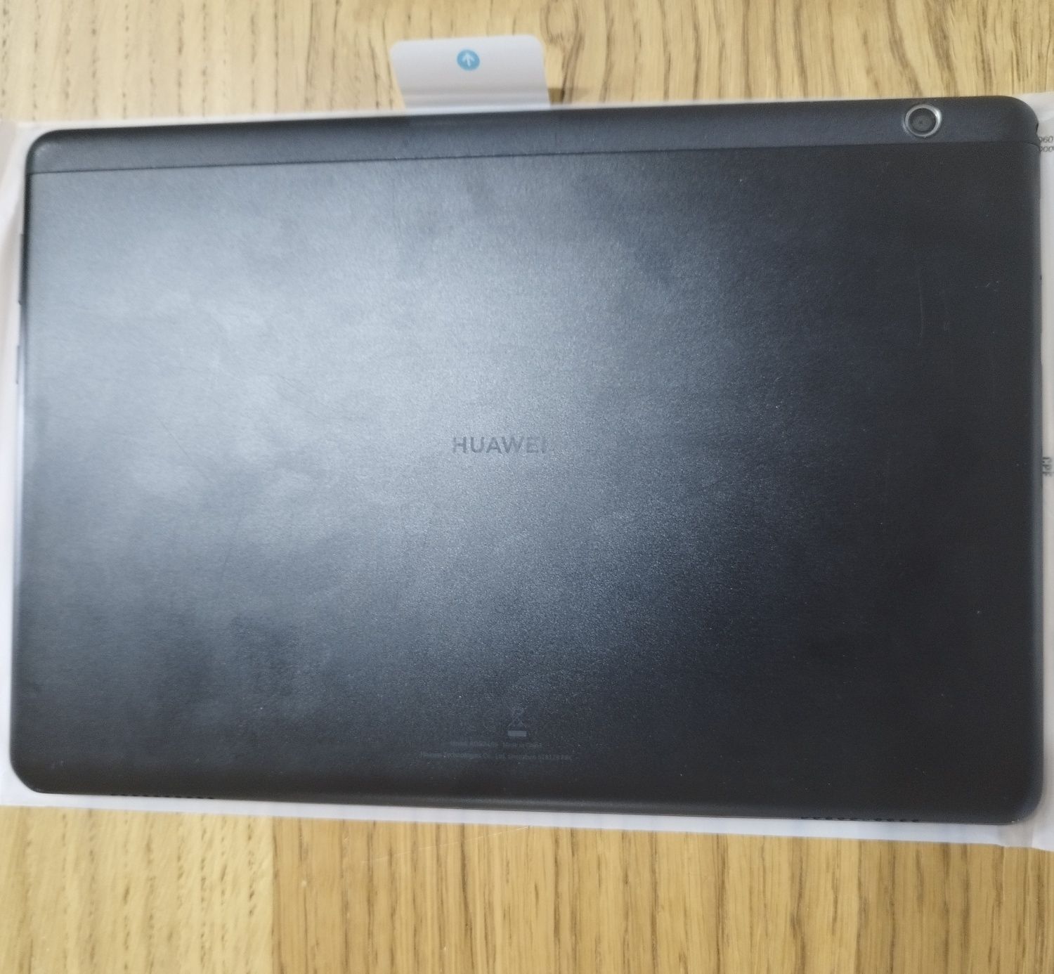 Tablet Huawei MediaPad T5 super stan pudełko