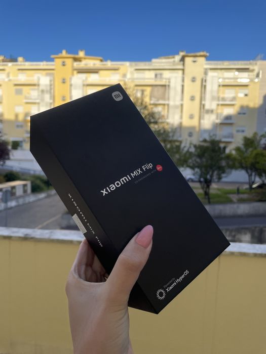 Telemovel Xiaomi Flip 5G 512GB - Novo / Selado