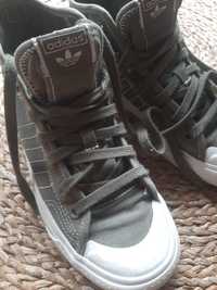 Adidas trampki khaki roz 38 jak nowe