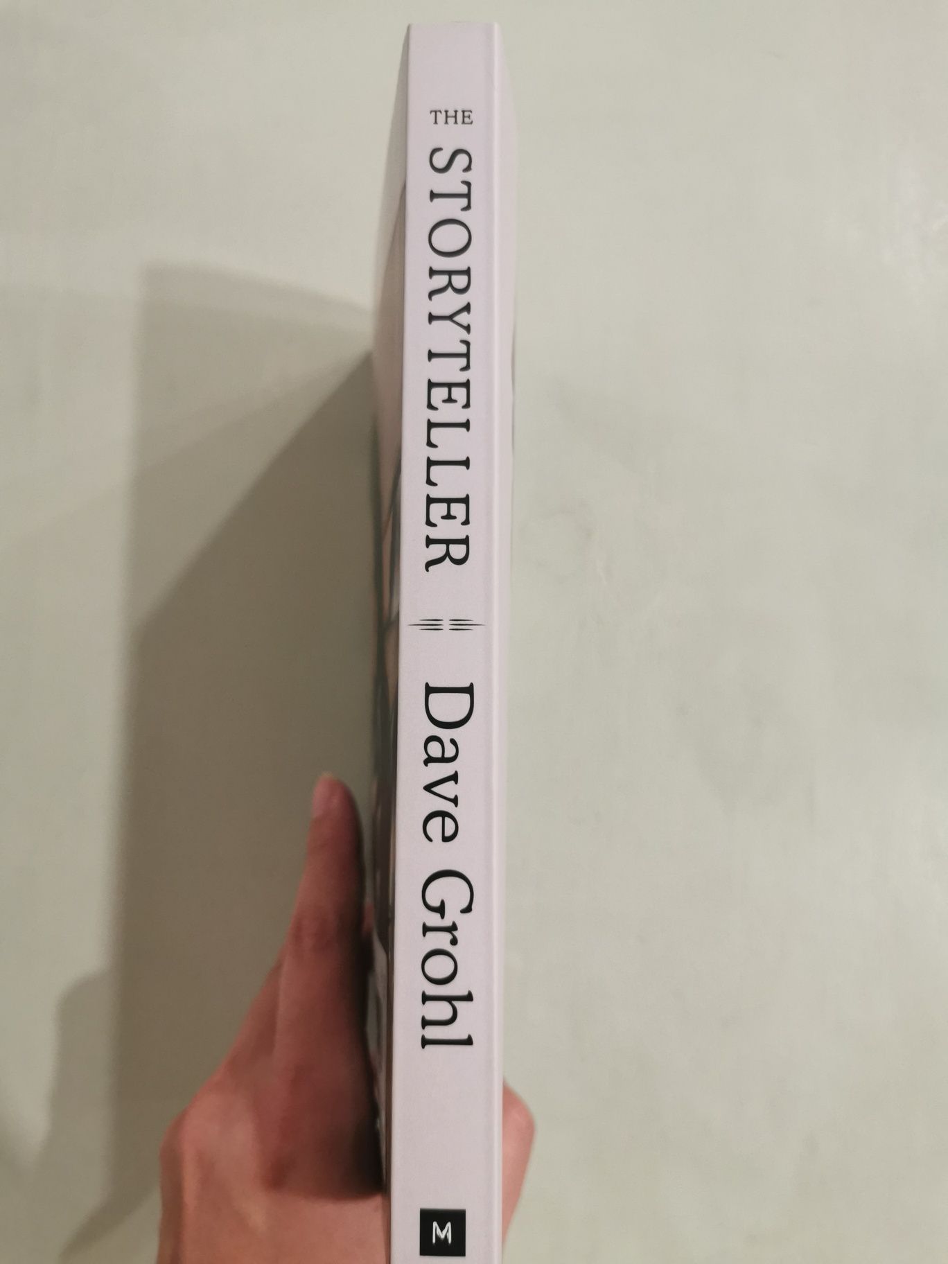 Livro biográfico Dave Grohl - The Storyteller