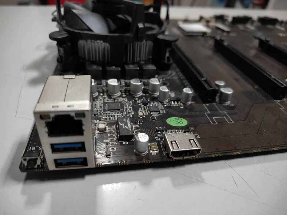 Motherboard Mining Onda B250 D8P V1 Pronta a Minar! 12 Slots