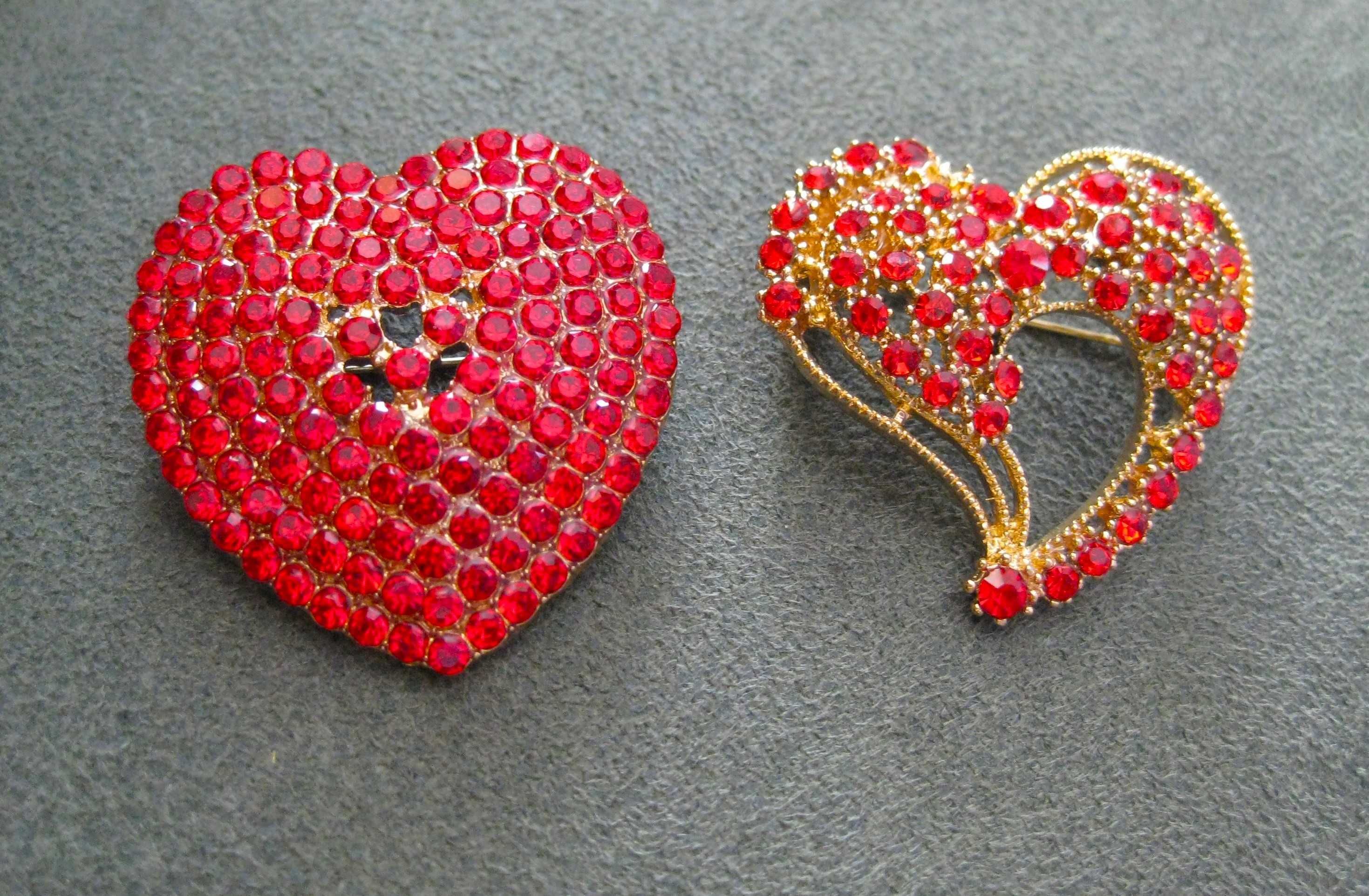 Alfinete / Broche / Pregadeira Coração NOVO