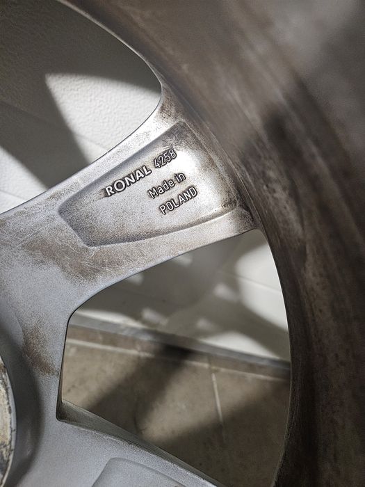 Koła oryginalne AUDI Ronal AUDI A4 B9 2019 rok 5x112 7,5J R17 Et38