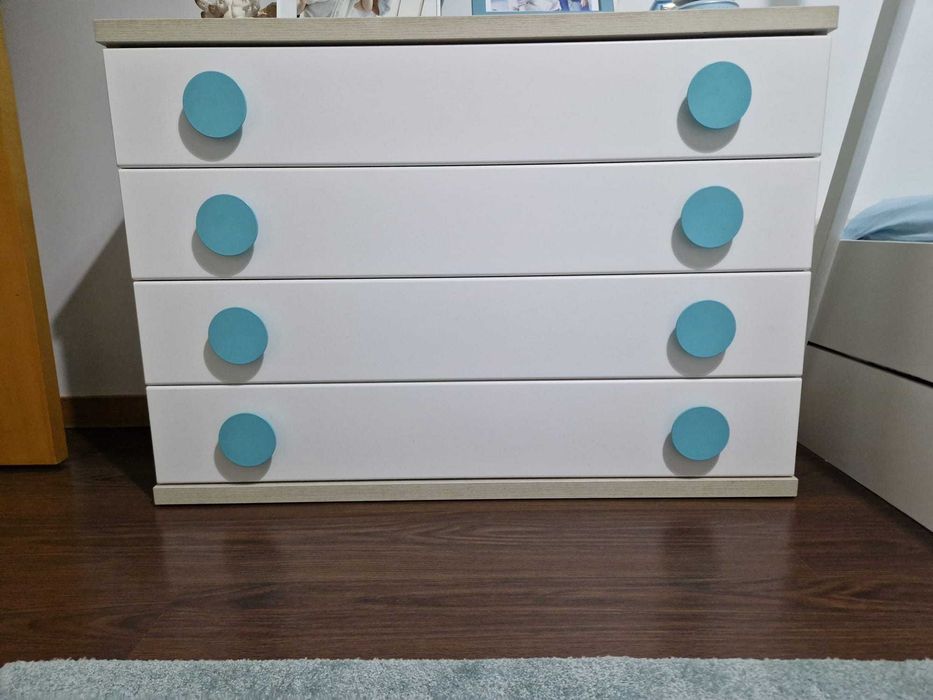 Quarto Completo de Bebé em Excelente Estado – Pronto a Usar