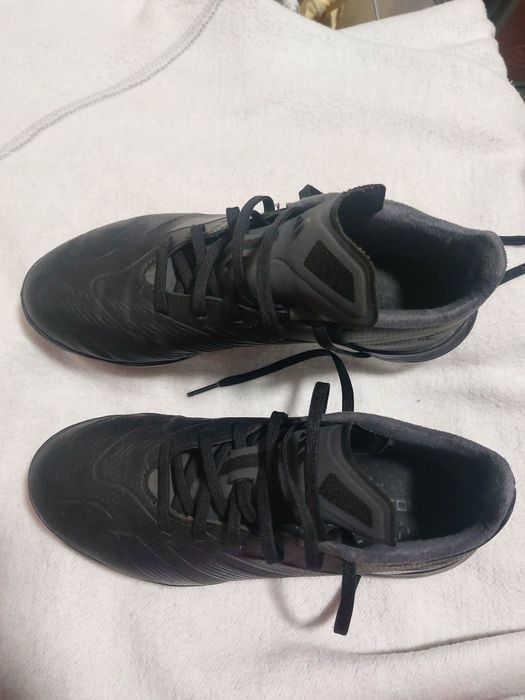 Футзалки, сороконіжки  нові оригінальні 36р. 23см устілка