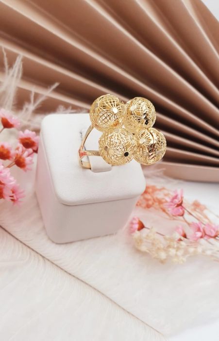 PROMOCJA !!! Piękny złoty pierścionek z ażurowymi kulkami