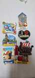 Vários magnets frigorífico