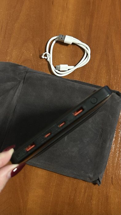 УМБ baseus blade Hd digital display 20000 100W