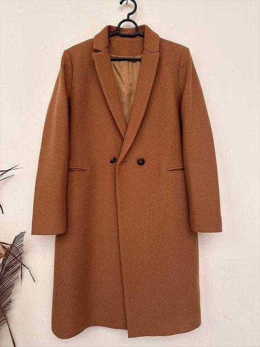 Стильне вовняне пальто Zara