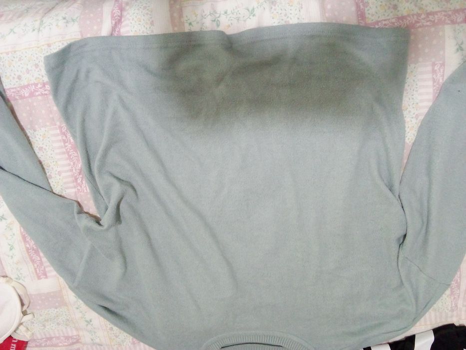 Várias Roupas de senhora