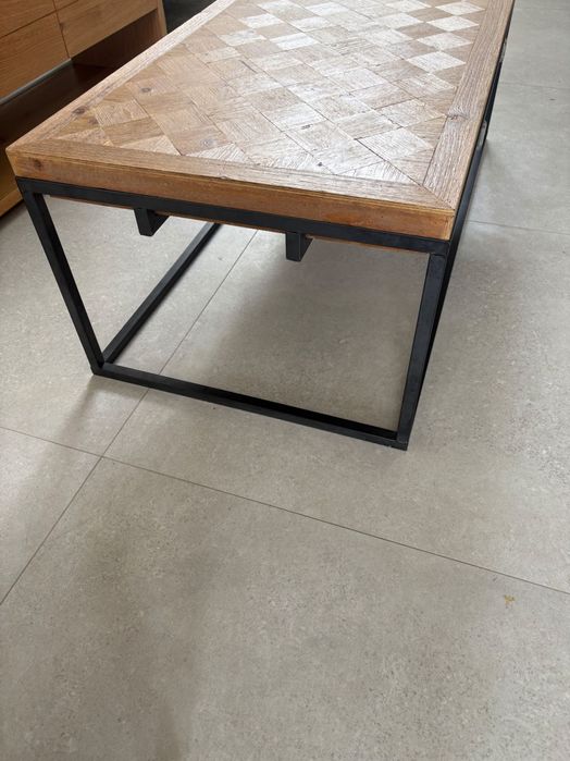 Mesa centro Gato Preto