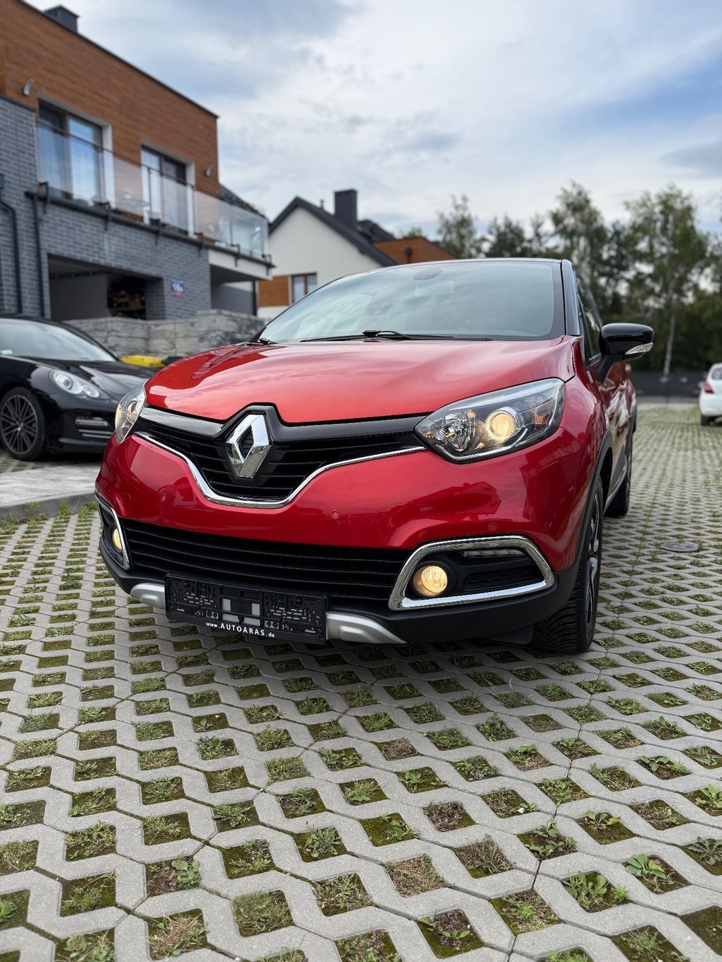 Renault Captur Super stan, wersja helly hansen