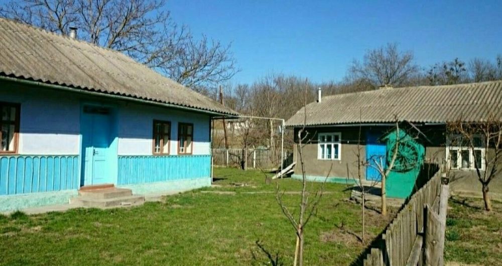 Будинок в селі Горошівці