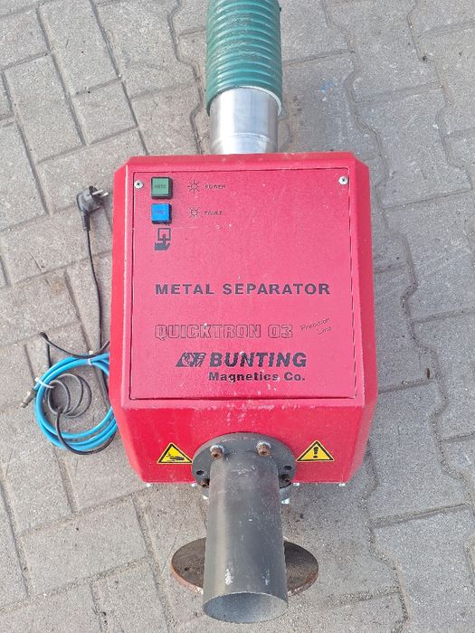 Separator metali do tworzyw sztucznych