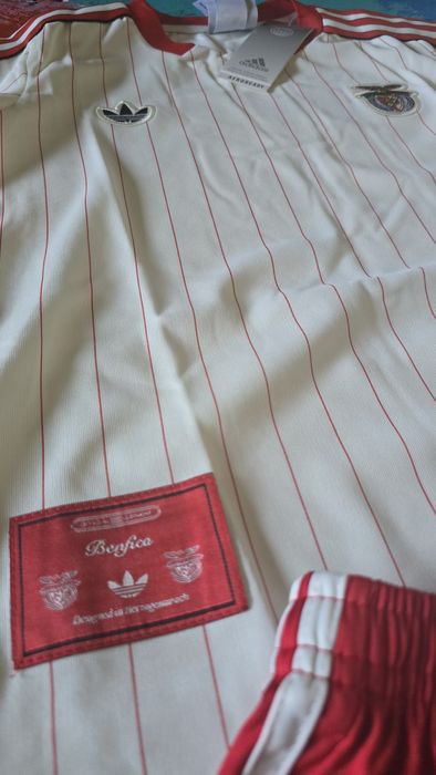 kit criança Benfica

Vários tamanhos

Novo e para entrega imediata