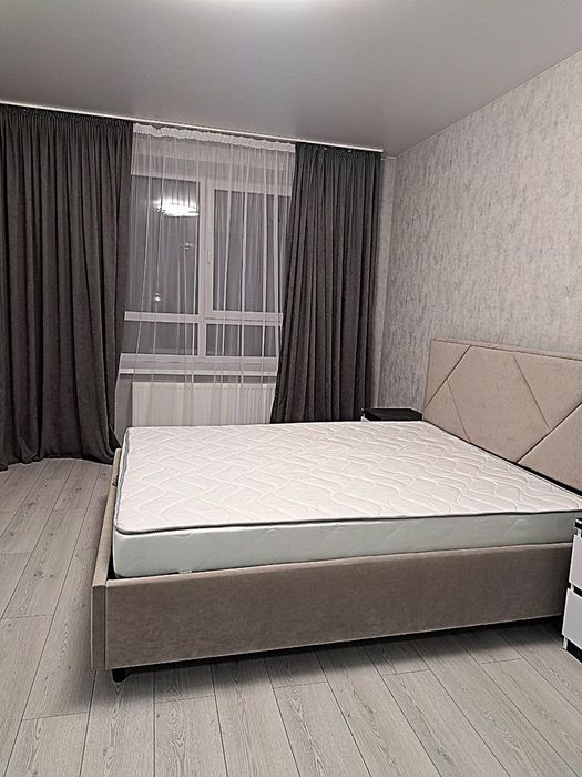 Оренда 1к Озерна Перша Здача Агора