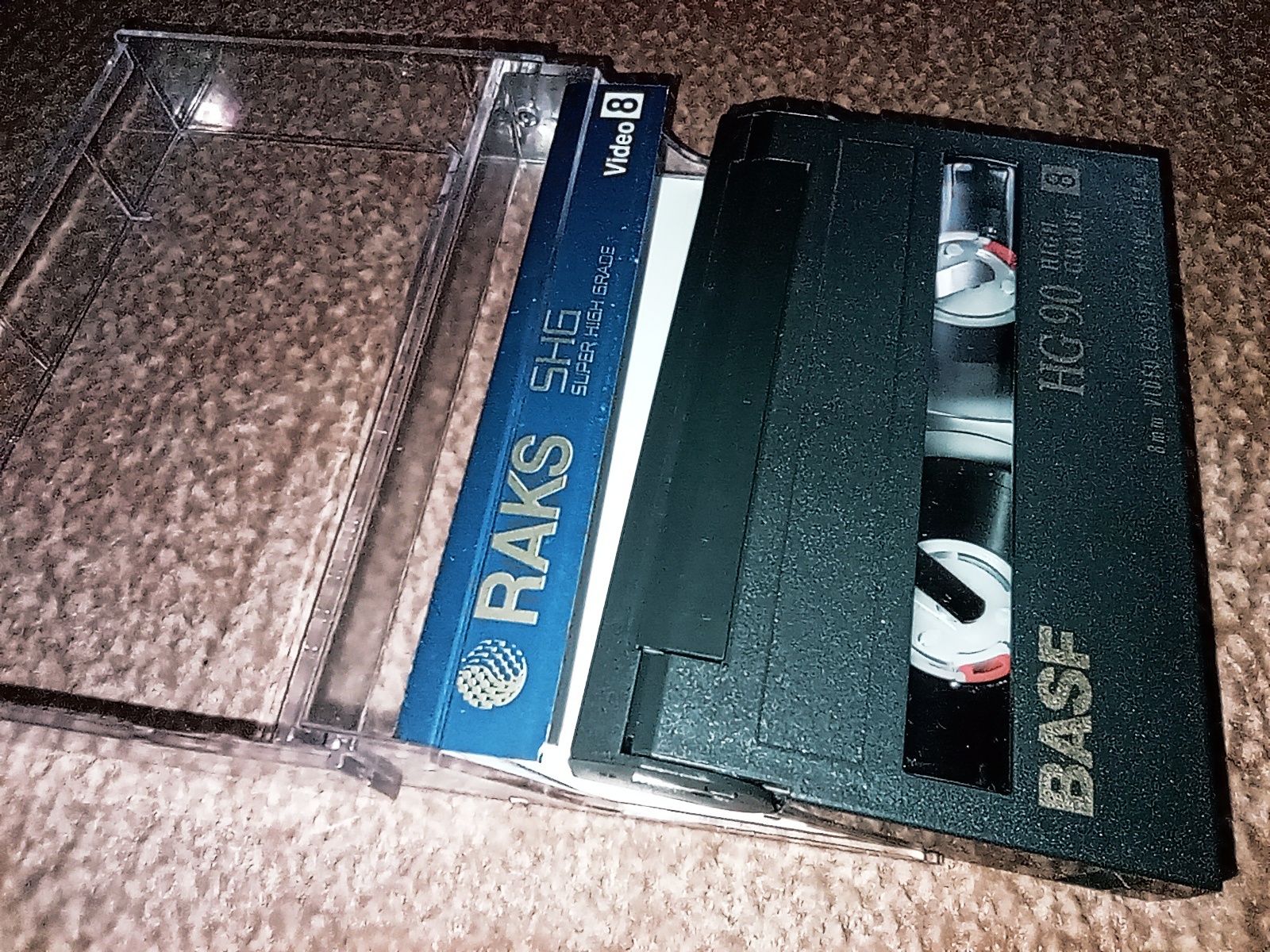 Видео-кассета BASF ( 8 mm)