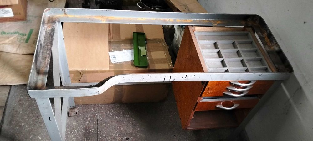 Frezarka wyposażenie 
Szlifierka Wiertarka  Tokarka