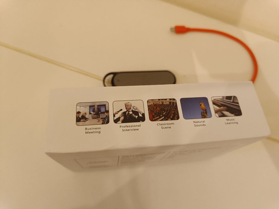 Profesjonalny dyktafon z kamerką szpiegowski