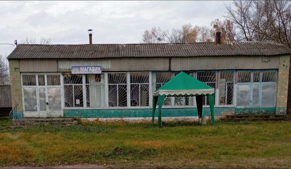 Продам магазин с.Тумень вул.Миру7 , Сарненський р-н, Рівненська обл.