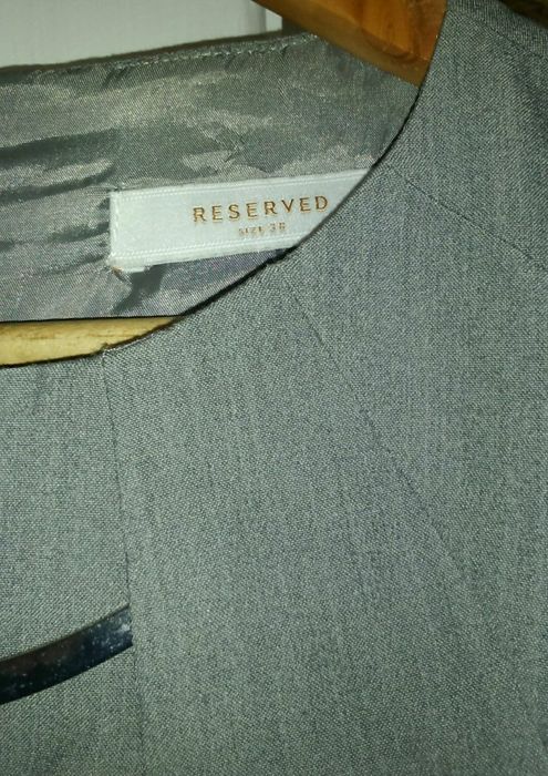 Sukienka Reserved