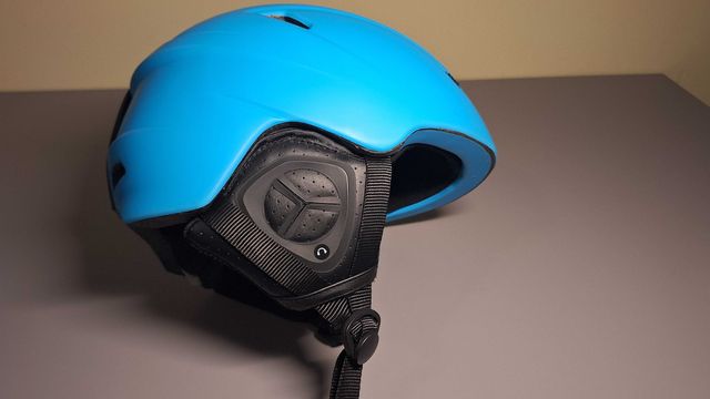 Kask narciarski sprzedam