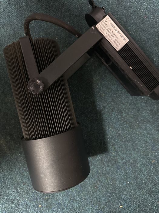 Продам лампи лед