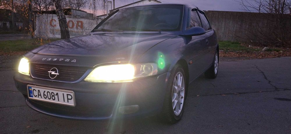 Оpel Vectra 1.8 L