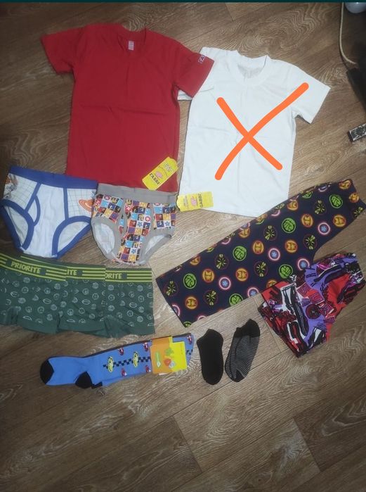 Футболки базові труси плавки безшовні шкарпетки носиком колготки шкарп