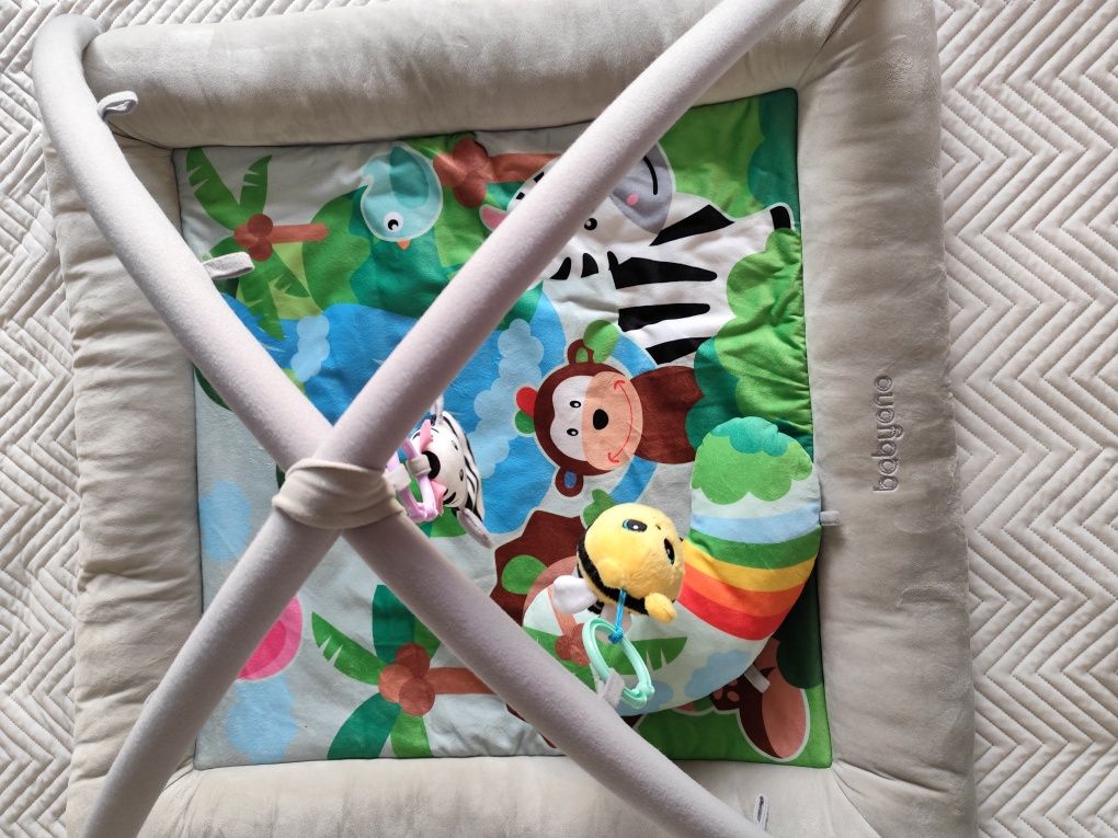 Sprzedam mate edukacyjną firmy babyono - model Savanna.
