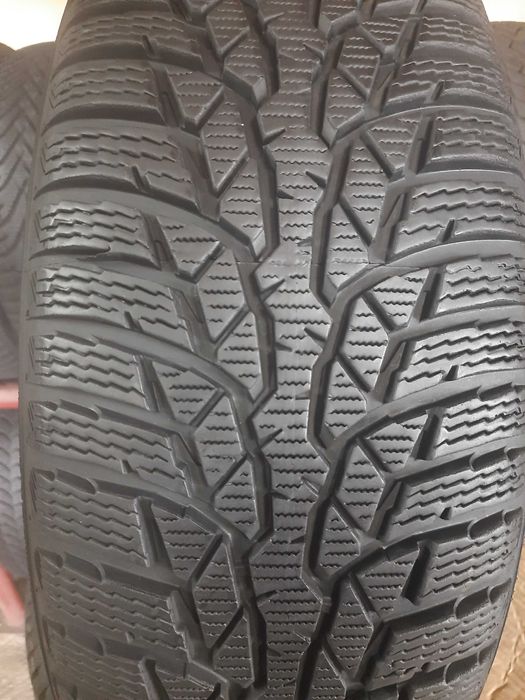 Opony Zimowe 195/65r15 Nokian WR D4