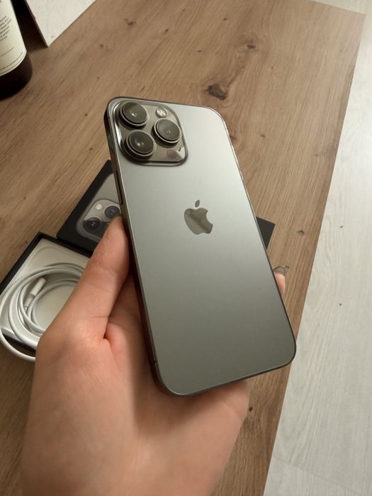 iPhone 13 Pro, 256 gb.