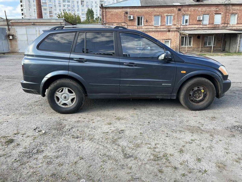 Ssang Yong Kyron 2006рік 2л дизель повний привід 4х4