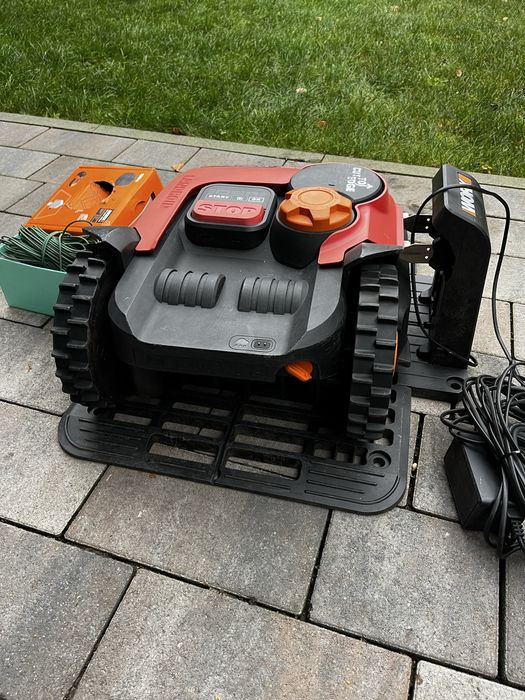 Газонокосарка робот Косилка робот