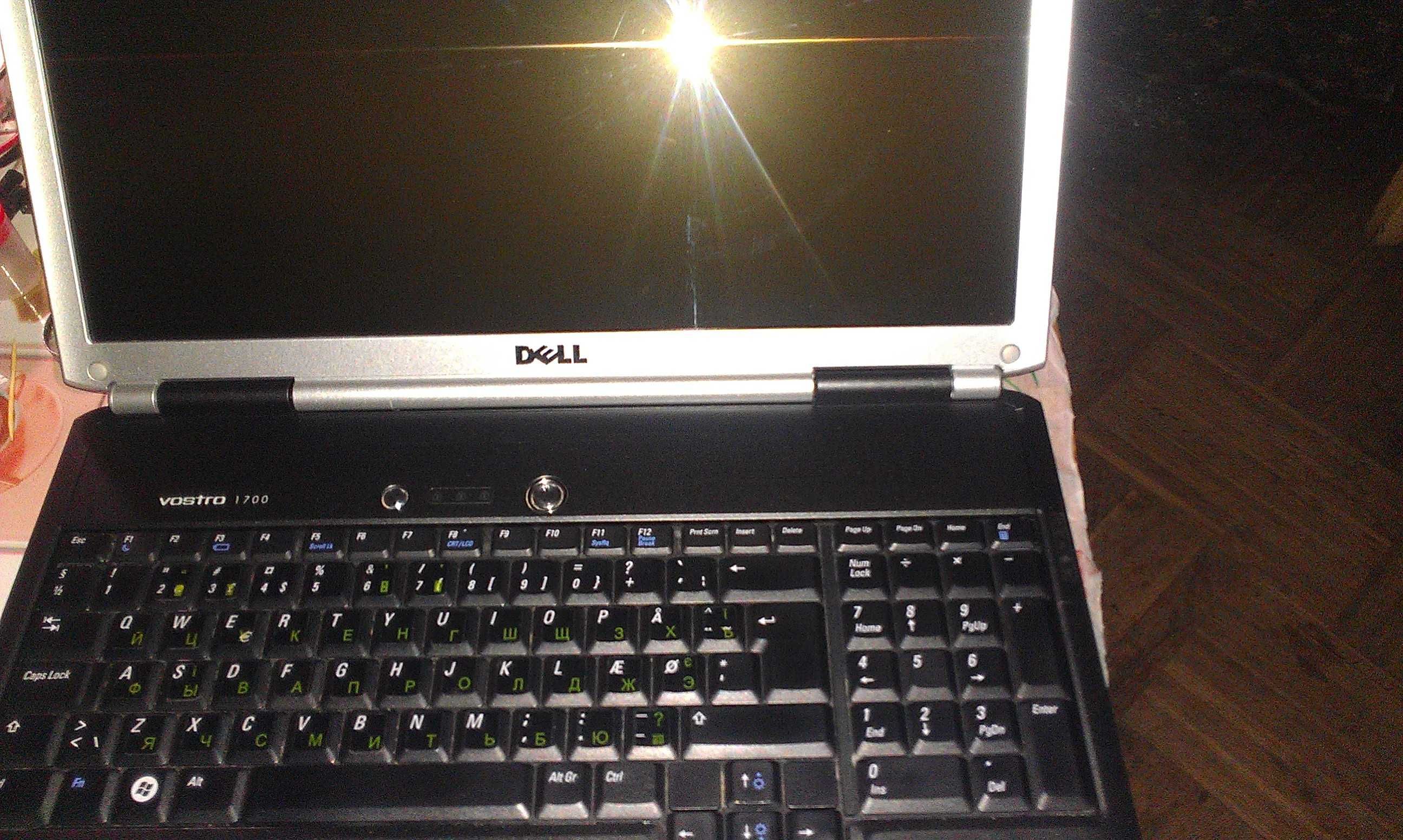 Ноутбук Dell Vostro 1700