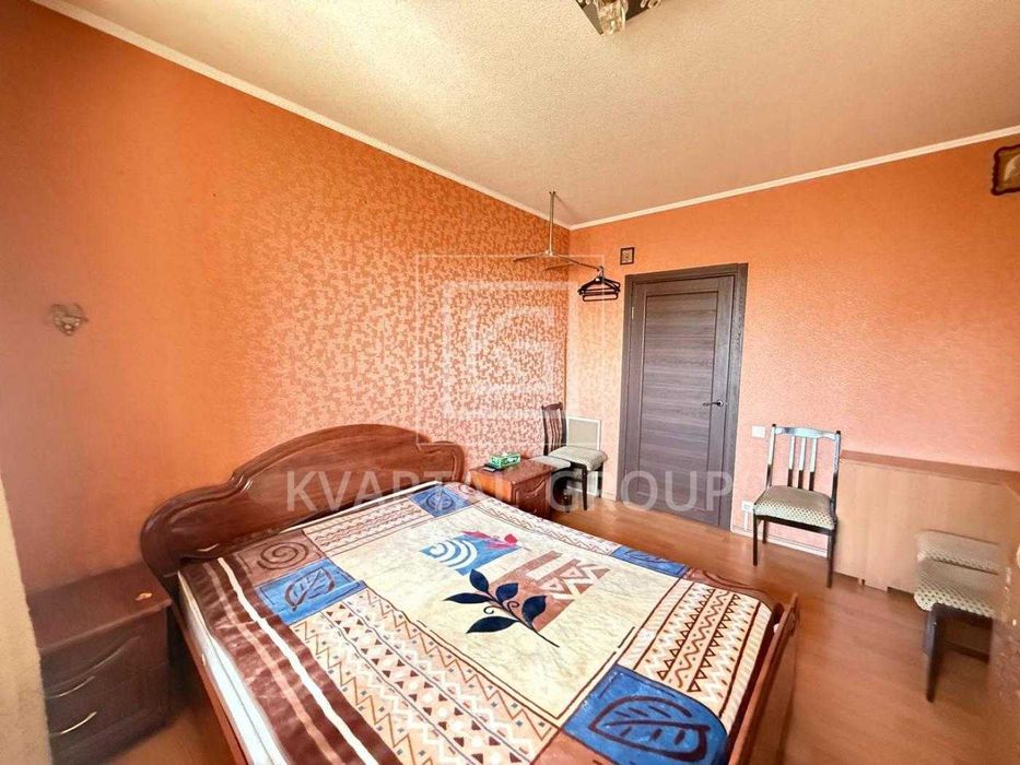 Продам ГАРНУ 2к квартиру з ремонтом, меблями, технікою. Балкон.