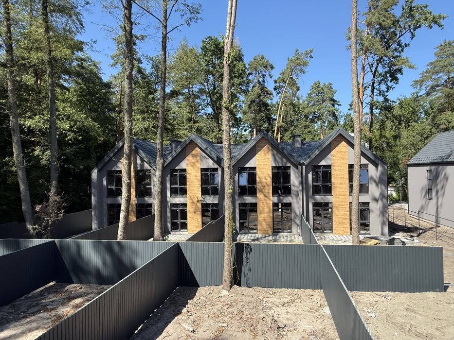 Таунхаус Буча РОЗСТРОЧКА Газ