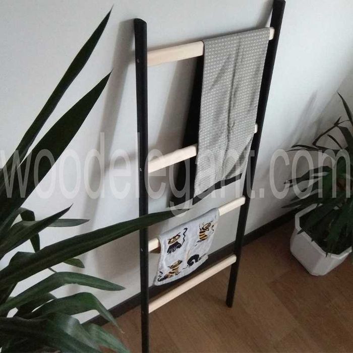 Декор интерьер фотозона ручная работа стойка-лесенка под одежду