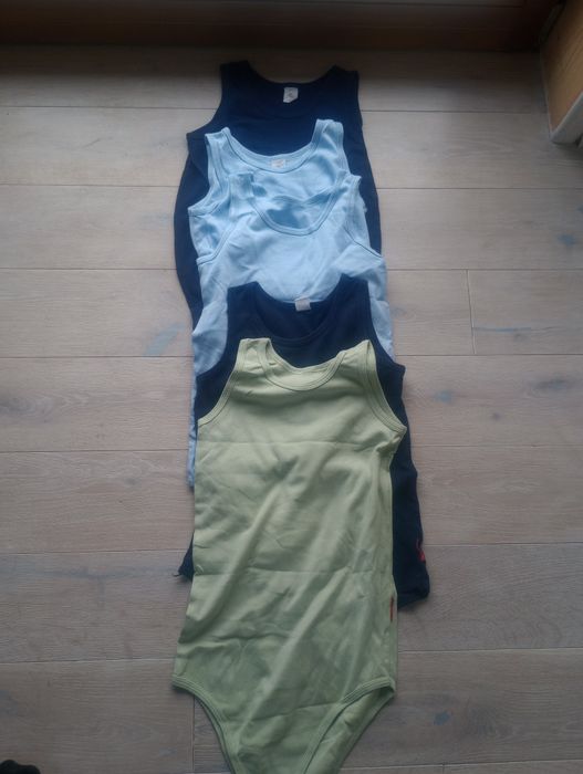 Body dziecięce 140cm 8 szt