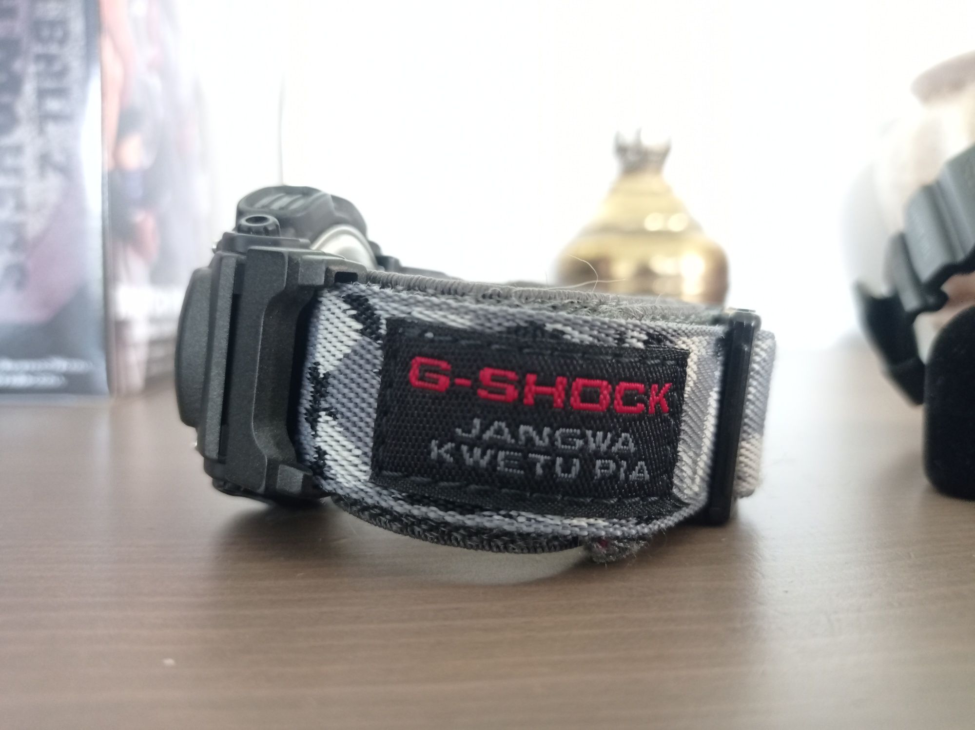 Oryginalny zegarek CASIO G-SHOCK DW-8800MM-1T za 1/3 ceny
