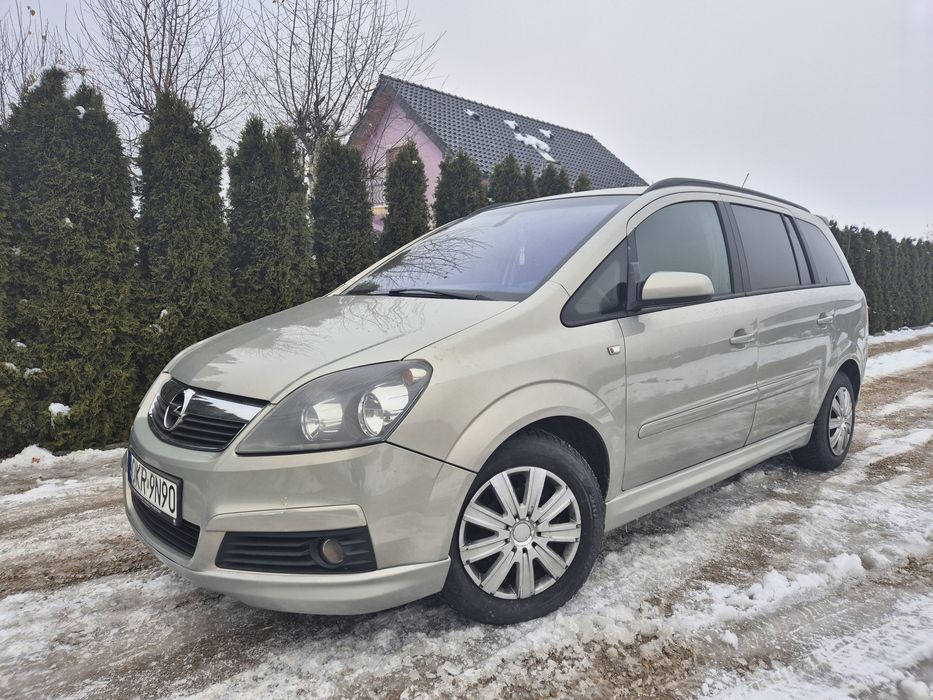 Opel Zafira 1.8 140km LPG OPC Line