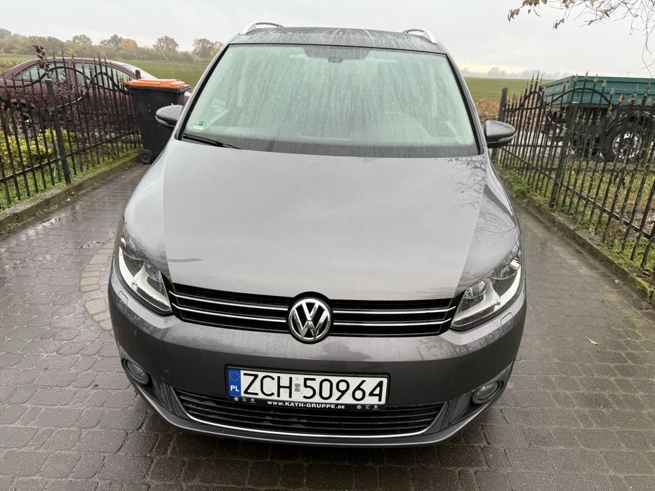 Volkswagen Touran 1.4 16v 2011 automat panorama, klima alkantara