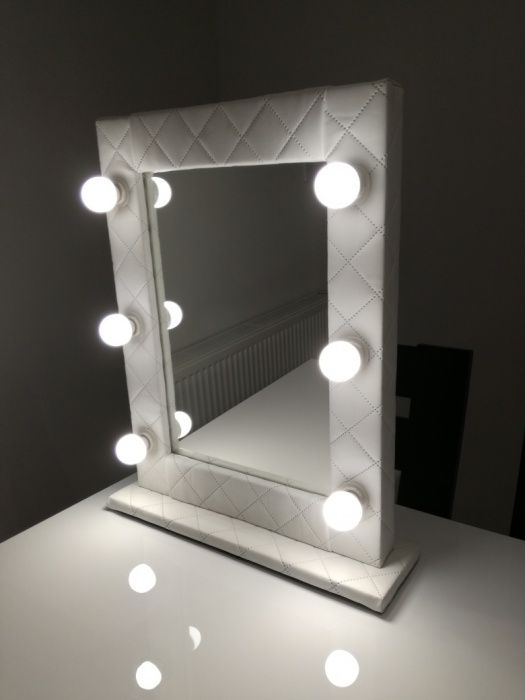 Lustro led toaletka HOLLYWOOD wizażu makijażu make up