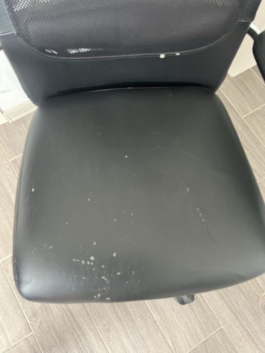 Офісне крісло EASY CHAIR